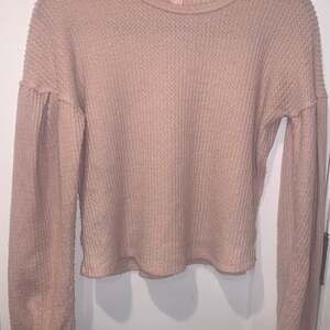 Forever‎ 21 Pink Knit Crop Sweater, Size S